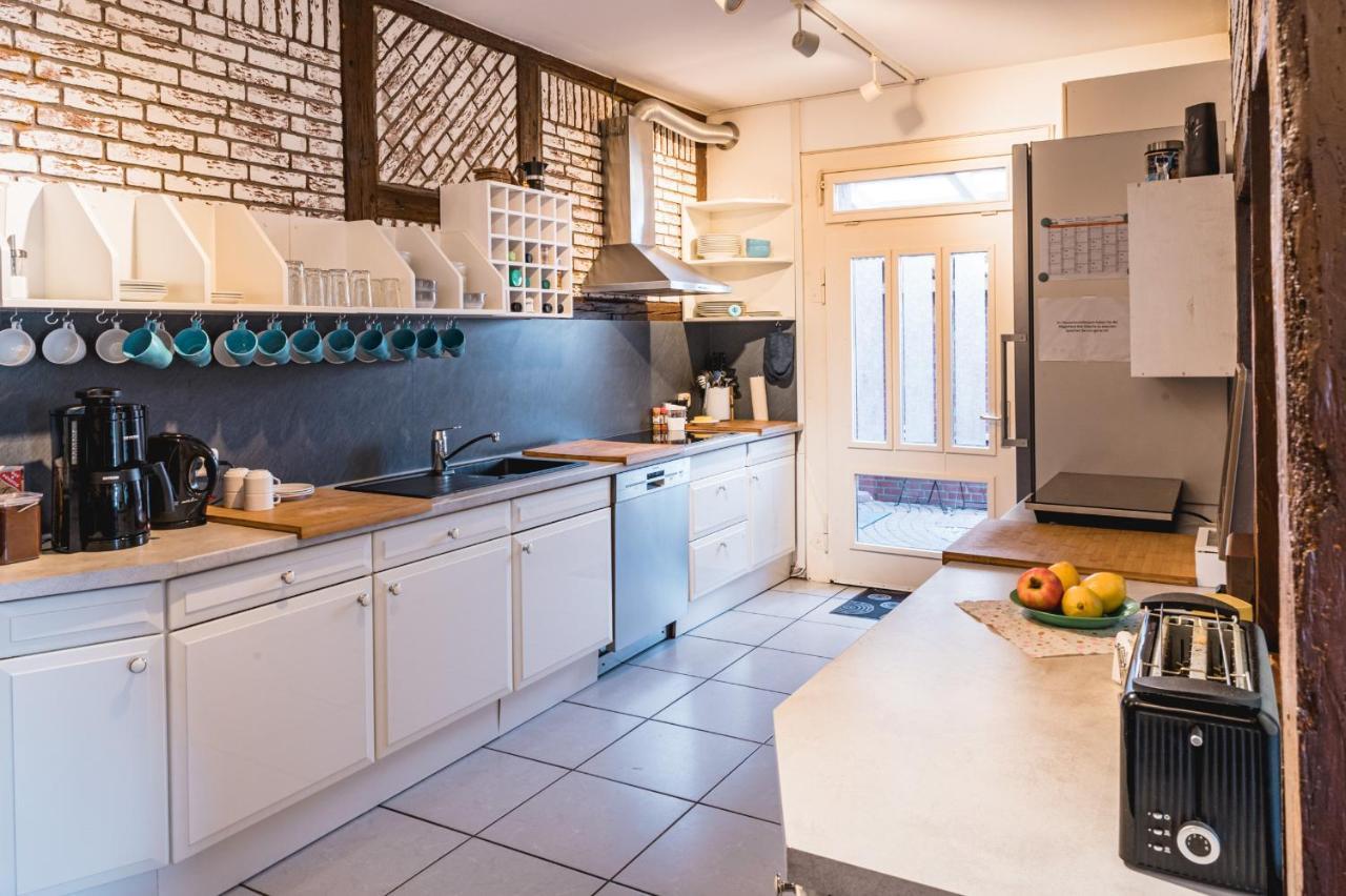 Lilie Inn Pension - 24 Stunden Check In Шнефердінген Екстер'єр фото
